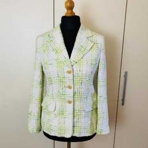**Europe Import**əe Paris Elegance Designer Jacket